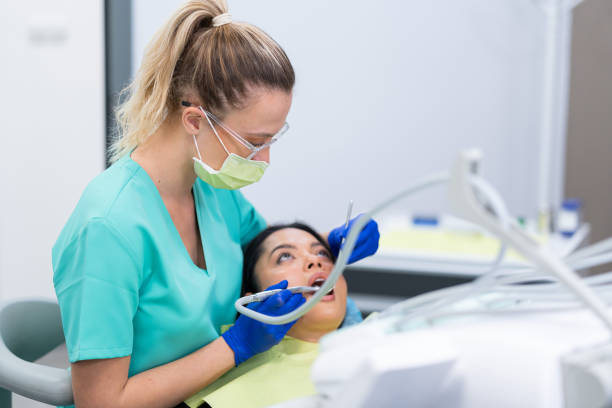 Best Dentist for Tooth Abscess  in Los Chaves, NM